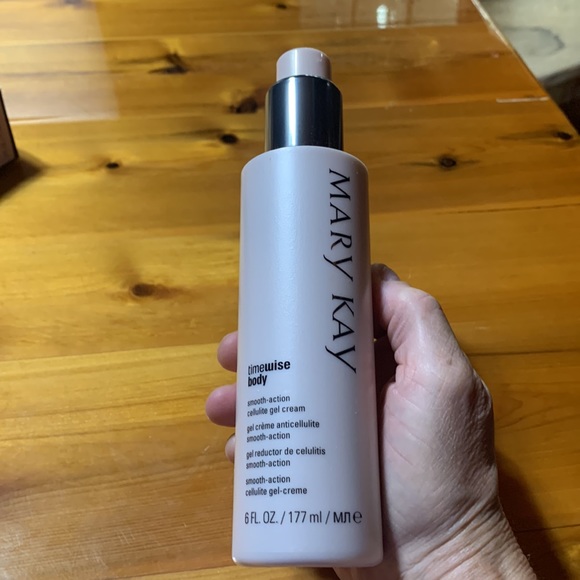 NIB Mary Kay timewise body smooth action cellulite gel cream - Picture 5 of 6